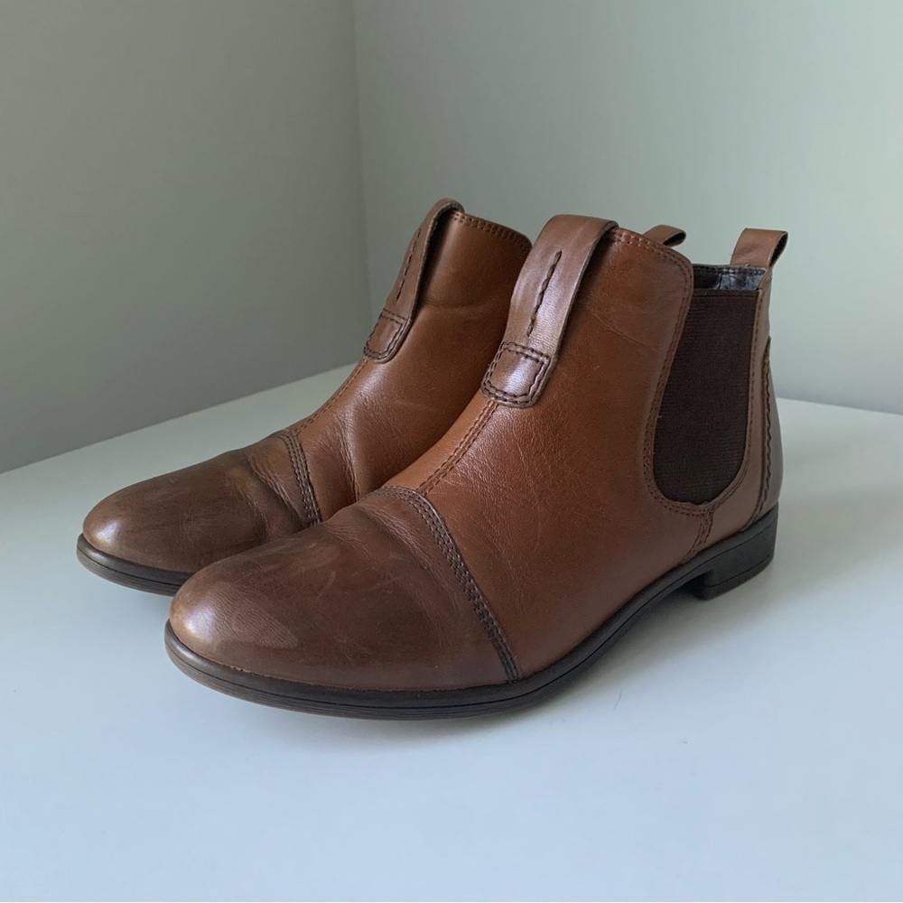 Earth Dorset Ankle Boots Bark